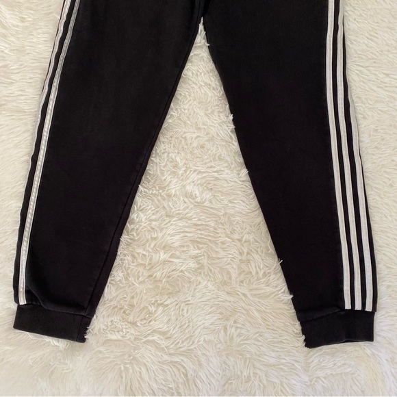 Retro Adidas 3 stripe sweatpants / joggers - black & white stripes - Picture 6 of 14